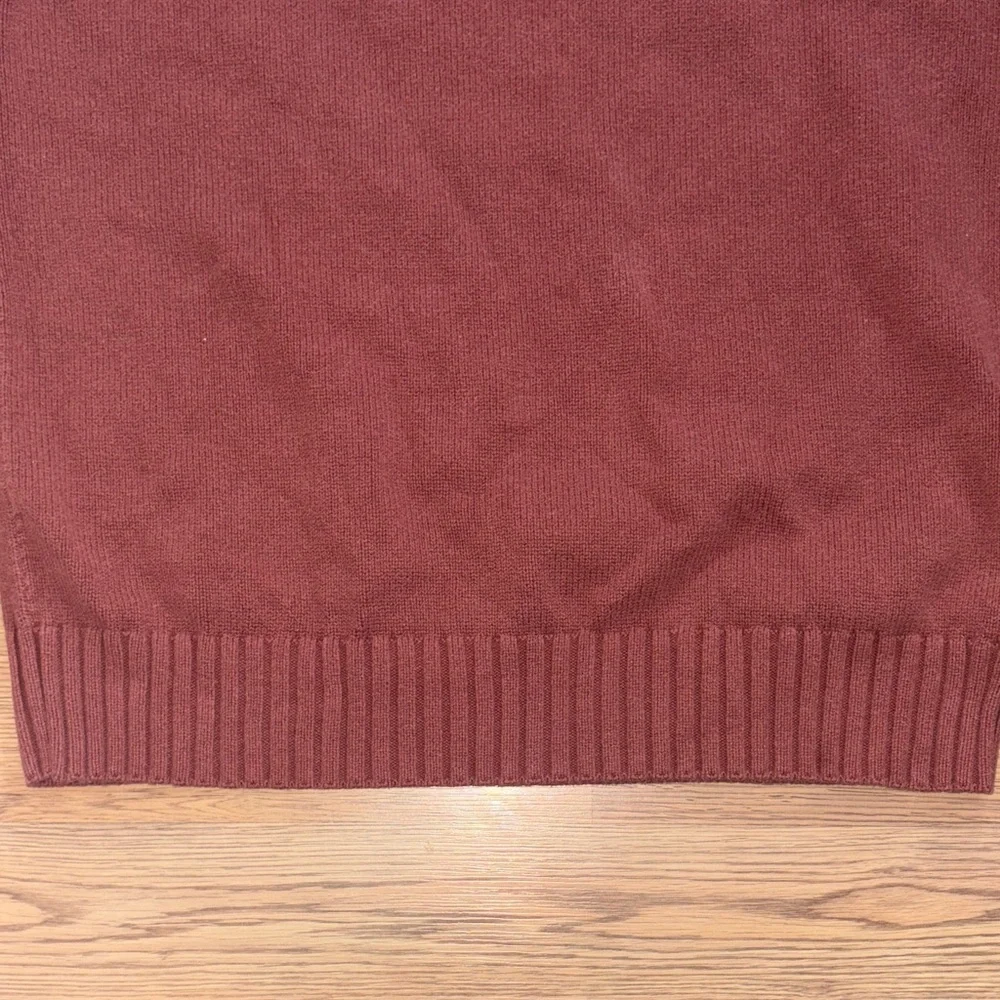 GAP Women's Rust Crewneck Sweater - Picture 3 of 9
